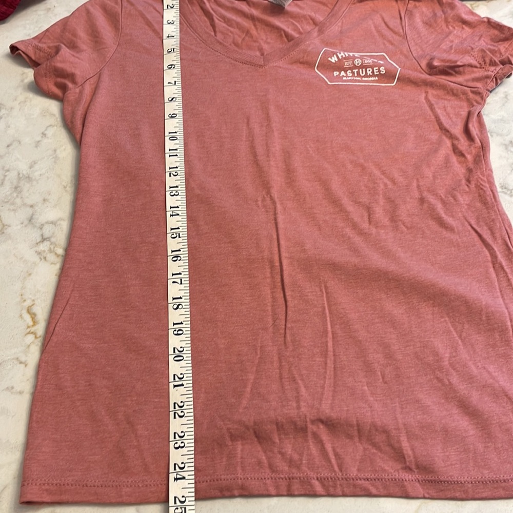 Women's v-neck Tee - Picture 4 of 8